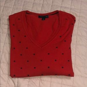 ❤️ TOMMY HILFIGER- VNECK SWEATER ❤️